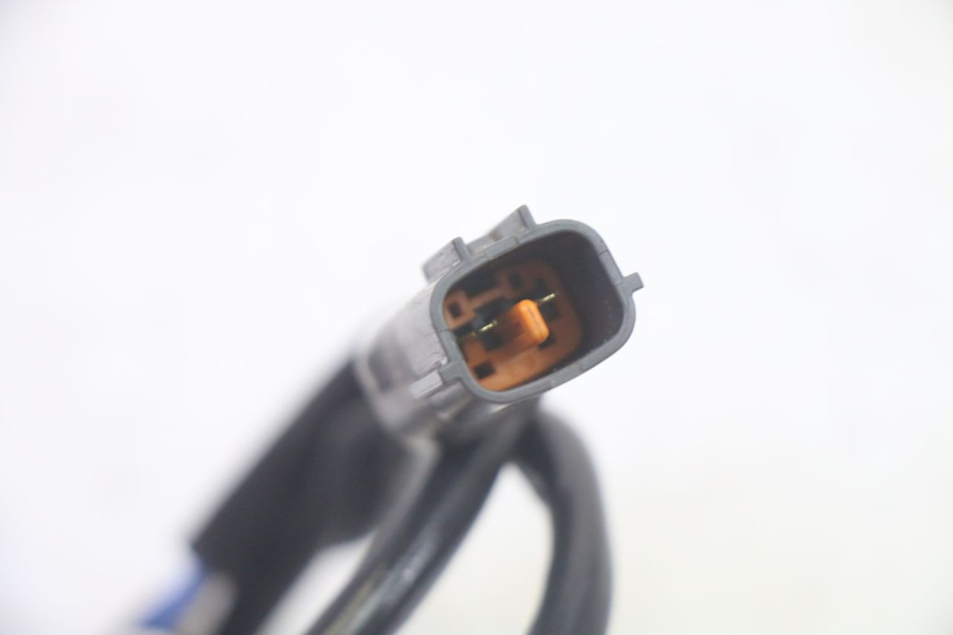 photo de SONDA LAMBDA YAMAHA TDM ABS 900 (2002 - 2014) - Zbliżenie techniczne