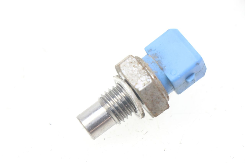 photo de CZUJNIK PIAGGIO LIBERTY IGET 4T 50 (2015 - 2020) - Widok główny