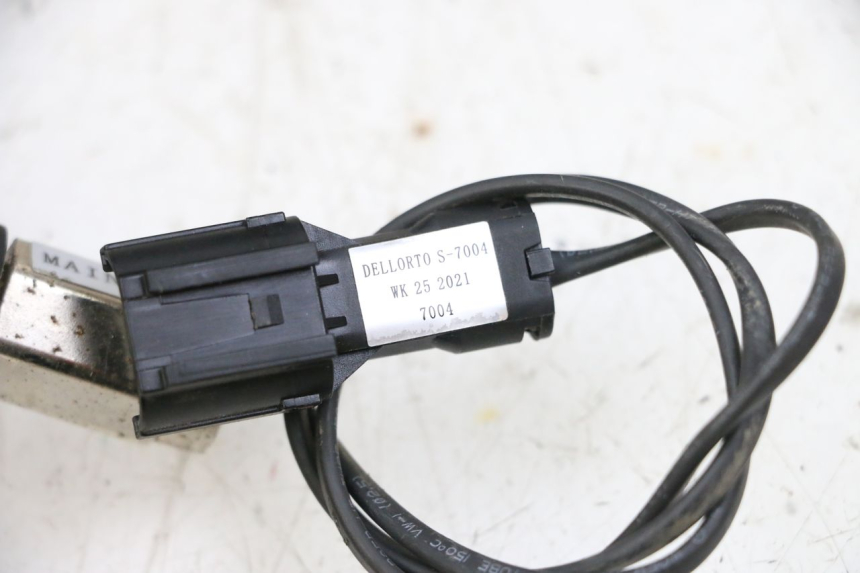 photo de CZUJNIK CIŚNIENIA POWIETRZA KYMCO AGILITY 4T 50 (2018 - 2022) - Zbliżenie techniczne