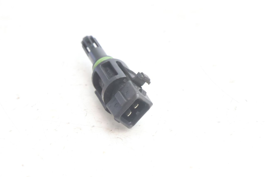photo de CZUJNIK CIŚNIENIA POWIETRZA BMW C1 125 (2000 - 2003) - Inny kąt widzenia