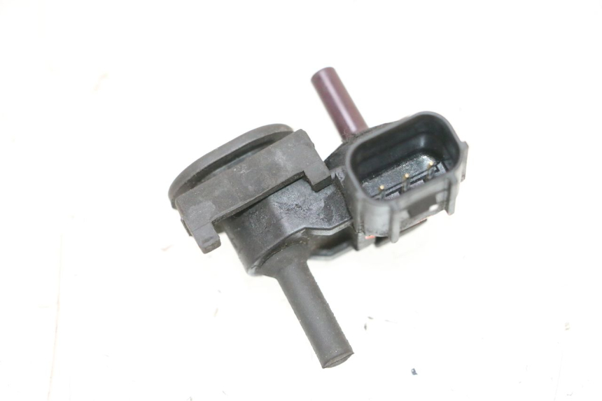 photo de CZUJNIK CIŚNIENIA POWIETRZA KAWASAKI ER-6 ER6 F ABS 650 (2012 - 2016) - Szczegół części