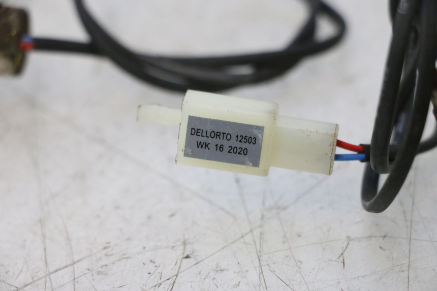 photo de CZUJNIK CIŚNIENIA POWIETRZA JM MOTORS EVOLIS 4T 50 (2018 - 2022) - Zoom stanu zużycia