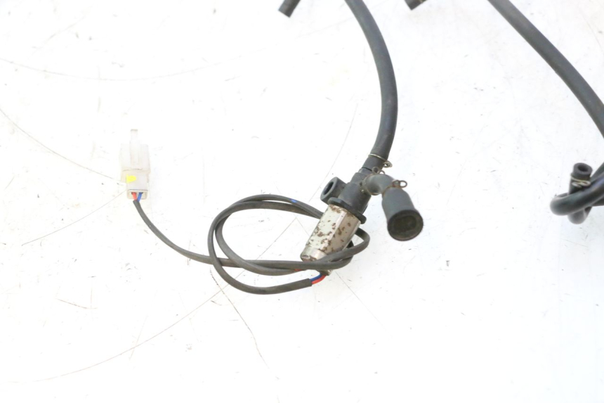 photo de CZUJNIK CIŚNIENIA POWIETRZA SYM FIDDLE 3 III 50 (2014 - 2020) - Punkty mocowania