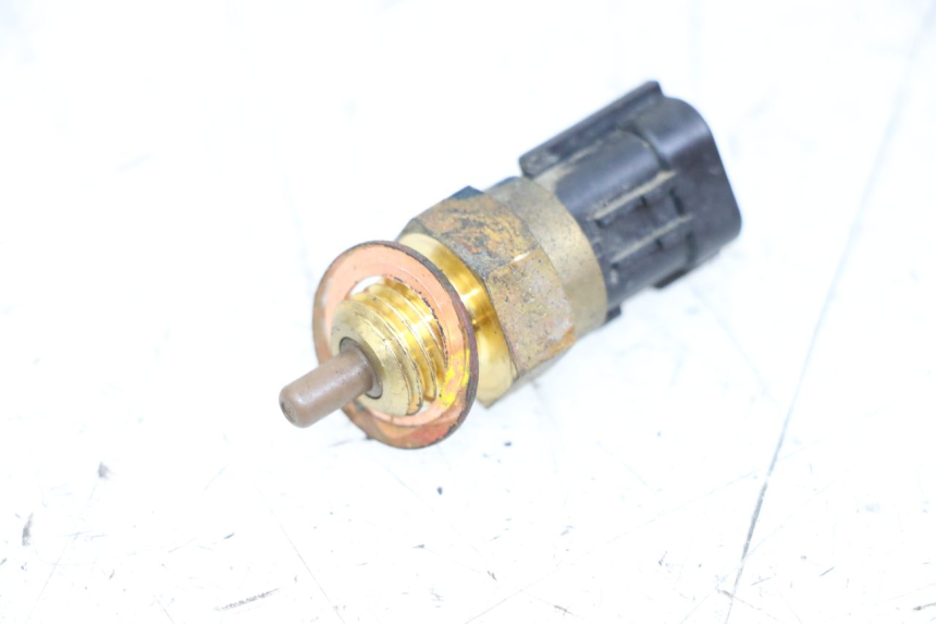 photo de CZUJNIK CIŚNIENIA POWIETRZA YAMAHA FJR ABS 1300 (2006 - 2012) - Zoom stanu zużycia