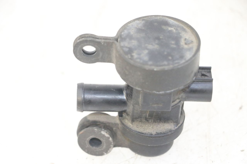 photo de CZUJNIK CIŚNIENIA POWIETRZA HONDA FORZA ABS 300 (2013 - 2017) - Inny kąt widzenia