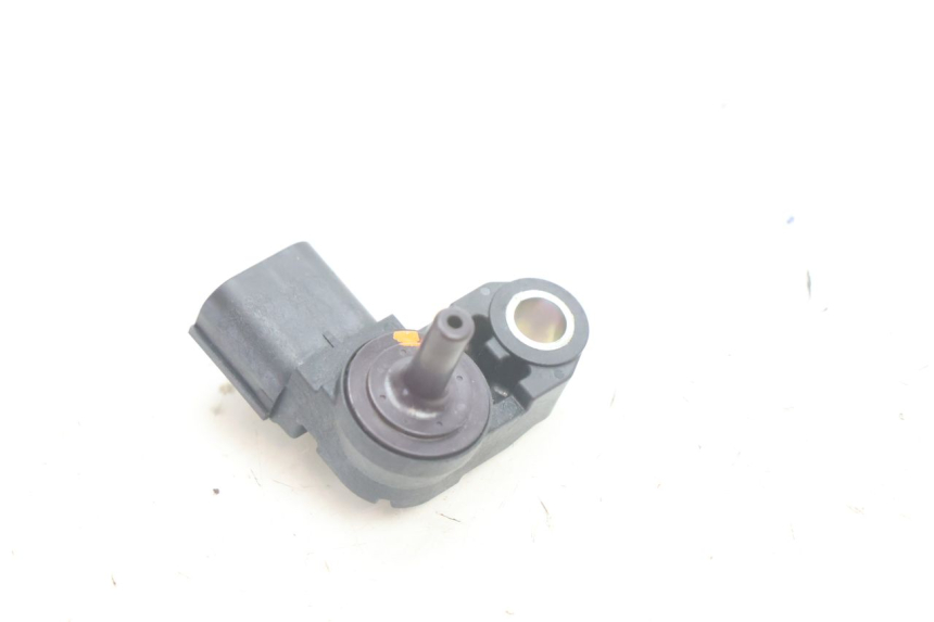 photo de CZUJNIK CIŚNIENIA POWIETRZA YAMAHA FZ8 800 (2010 - 2016) - Zoom stanu zużycia