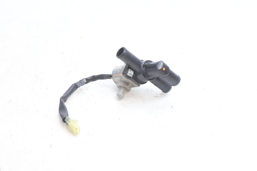 photo de CZUJNIK CIŚNIENIA POWIETRZA YAMAHA FZ8 800 (2010 - 2016) - Szczegół części
