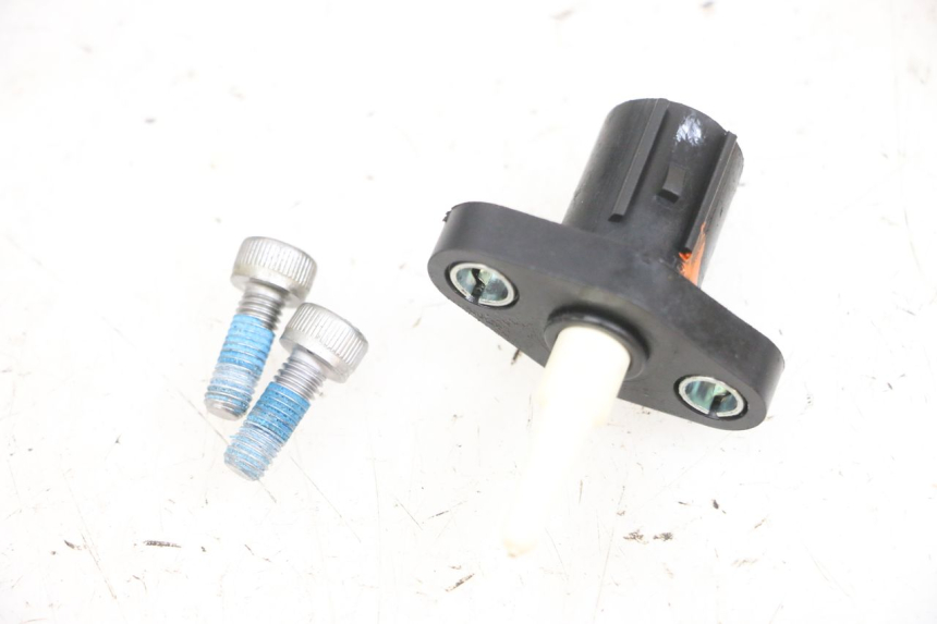 photo de CZUJNIK CIŚNIENIA POWIETRZA KAWASAKI KXF KX-F 250 (2017 - 2019) - Zbliżenie techniczne