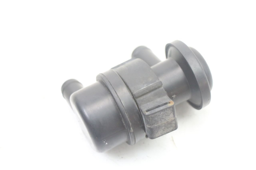 photo de CZUJNIK CIŚNIENIA POWIETRZA KYMCO PEOPLE S 125 (2000 - 2008) - Inny kąt widzenia