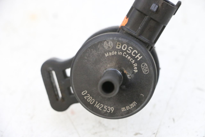 photo de CZUJNIK CIŚNIENIA POWIETRZA PIAGGIO MP3 HPE 300 (2019 - 2026) - Szczegół części