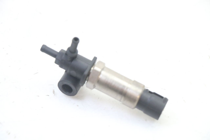 photo de CZUJNIK CIŚNIENIA POWIETRZA PIAGGIO NEW TYPHOON 50 (2018 - 2021) - Zoom stanu zużycia