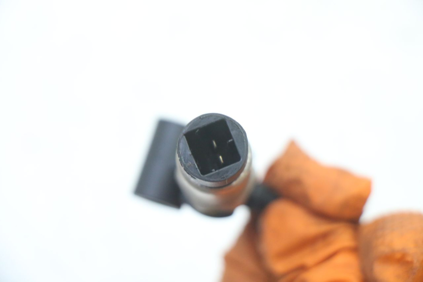 photo de CZUJNIK CIŚNIENIA POWIETRZA PIAGGIO NEW TYPHOON 50 (2018 - 2021) - Inny kąt widzenia