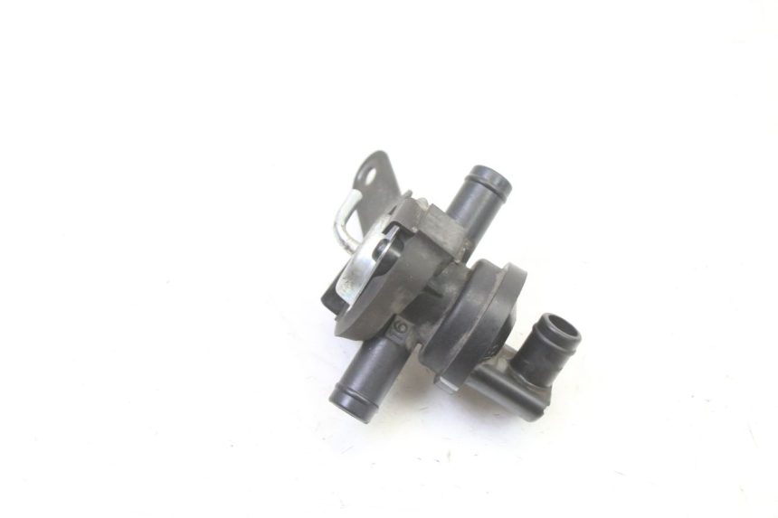 photo de CZUJNIK CIŚNIENIA POWIETRZA HONDA NTV DEAUVILLE 650 (2001 - 2006) - Szczegół części