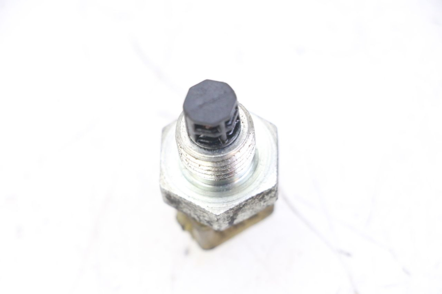 photo de CZUJNIK CIŚNIENIA POWIETRZA PEUGEOT SATELIS COMPRESSOR K15 125 (2006 - 2009) - Szczegół części