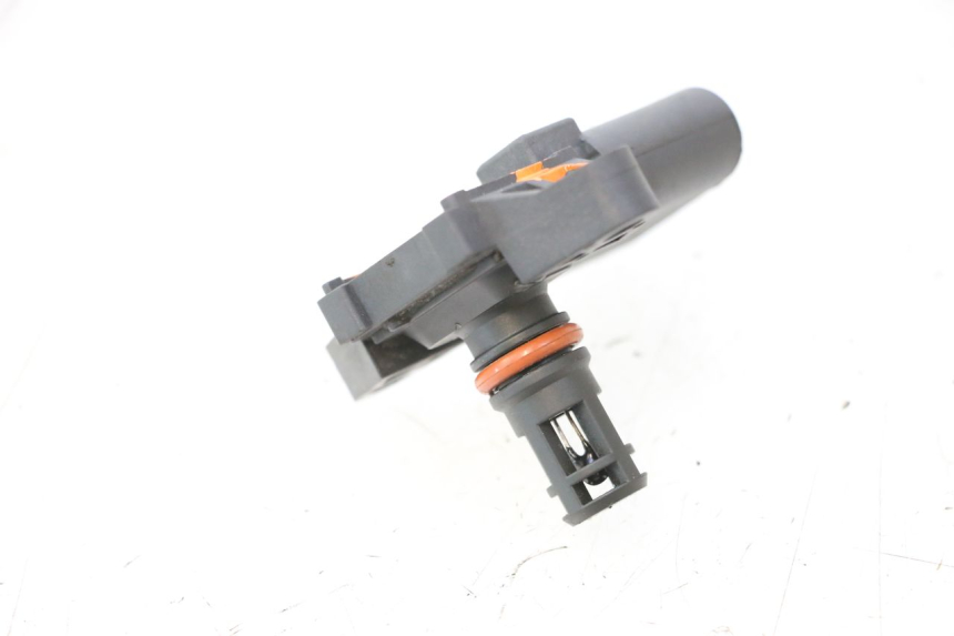 photo de CZUJNIK CIŚNIENIA POWIETRZA PEUGEOT SATELIS 125 (2006 - 2009) - Zbliżenie techniczne