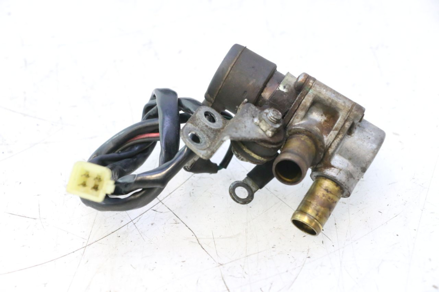 photo de CZUJNIK CIŚNIENIA POWIETRZA HONDA SH 125 (2001 - 2003) - Zbliżenie techniczne