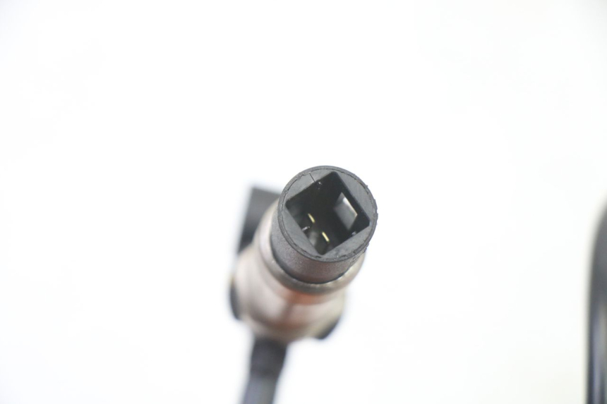 photo de CZUJNIK CIŚNIENIA POWIETRZA APRILIA SR 2T 50 (2018 - 2022) - Inny kąt widzenia