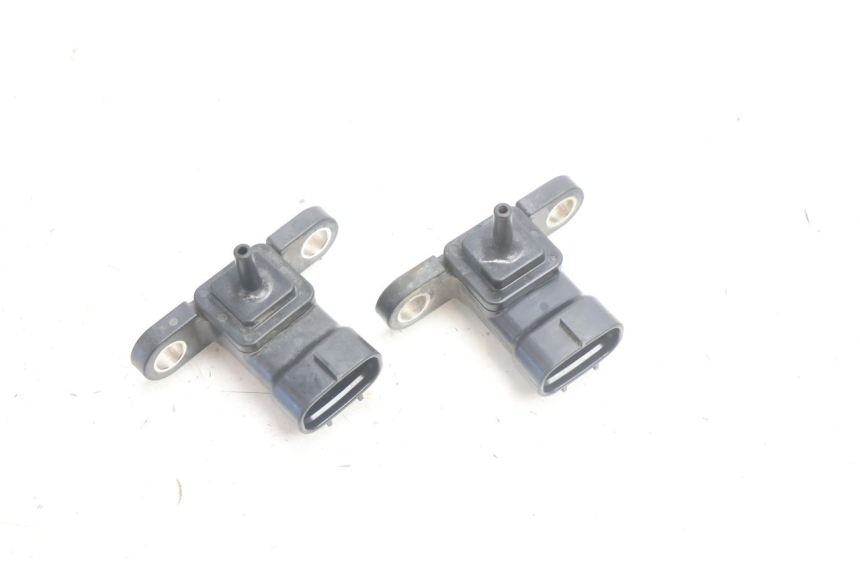 photo de CZUJNIK CIŚNIENIA POWIETRZA YAMAHA TDM ABS 900 (2002 - 2014) - Szczegół części