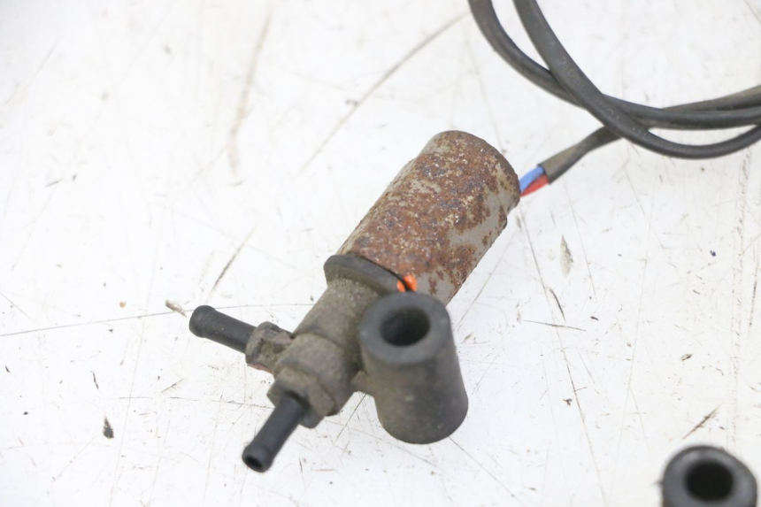 photo de CZUJNIK CIŚNIENIA POWIETRZA PEUGEOT TWEET PRO CARGO 50 (2018 - 2022) - Zbliżenie techniczne