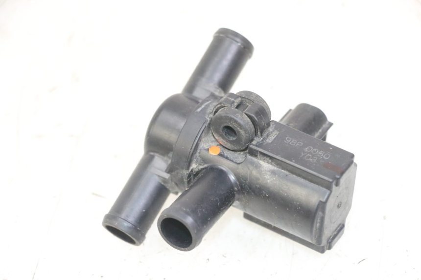 photo de CZUJNIK CIŚNIENIA POWIETRZA YAMAHA XJ6 ABS 600 (2008 - 2016) - Inny kąt widzenia