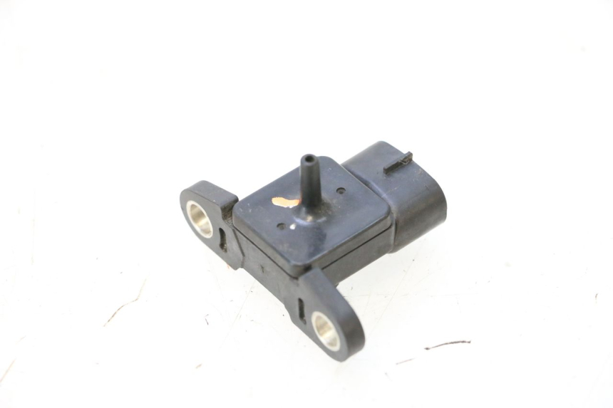 photo de CZUJNIK CIŚNIENIA POWIETRZA YAMAHA XP T-MAX ABS 500 (2005 - 2005) - Szczegół części