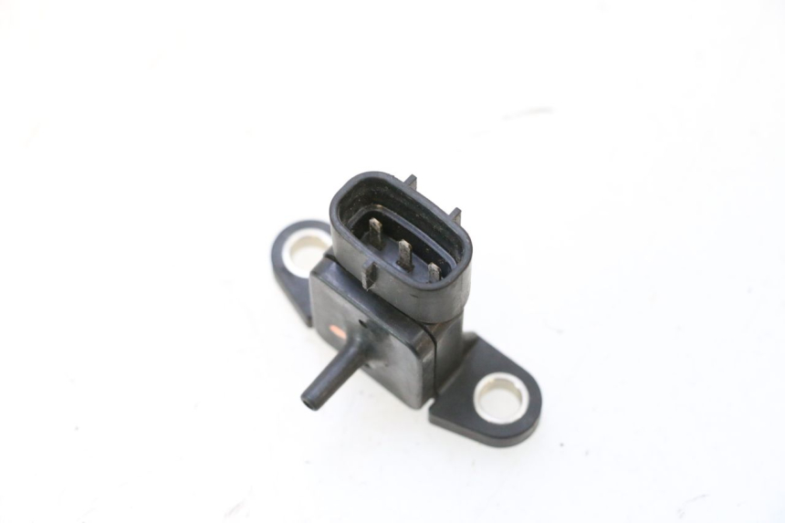 photo de CZUJNIK CIŚNIENIA POWIETRZA YAMAHA XP T-MAX ABS 500 (2005 - 2005) - Zoom stanu zużycia