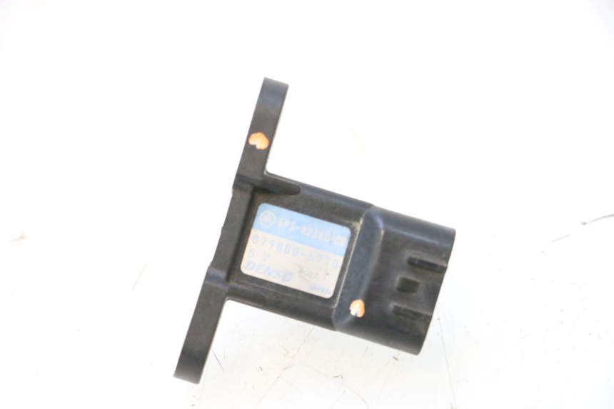 photo de CZUJNIK CIŚNIENIA POWIETRZA YAMAHA XP T-MAX ABS 500 (2005 - 2005) - Inny kąt widzenia