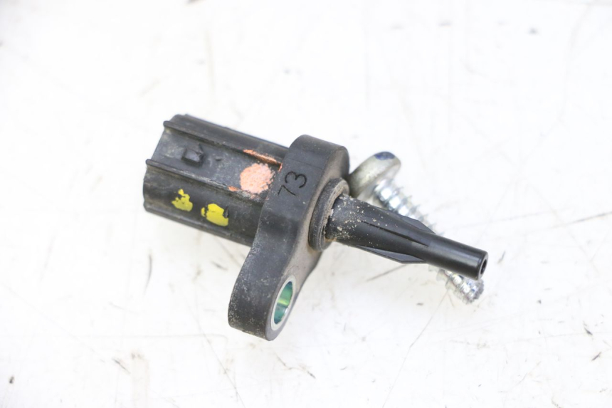 photo de CZUJNIK CIŚNIENIA POWIETRZA YAMAHA YZ-F YZF 250 (2014 - 2018) - Widok główny