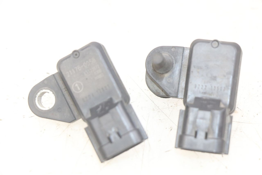 photo de CZUJNIK CIŚNIENIA POWIETRZA KAWASAKI Z 750 (2007 - 2013) - Widok główny