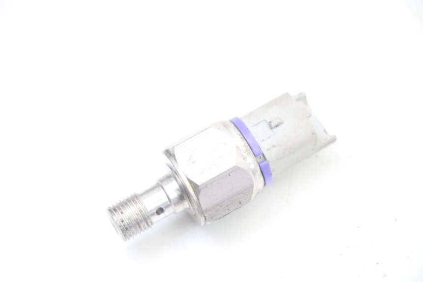 photo de CZUJNIK CIŚNIENIA OLEJU HAMULCOWEGO PIAGGIO MP3 500 (2014 - 2017) - Widok główny