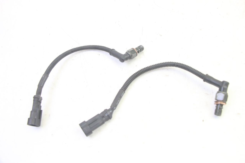 photo de CZUJNIK CIŚNIENIA OLEJU HAMULCOWEGO LIGIER PULSE 3 1 (2014 - 2020) - Szczegół części