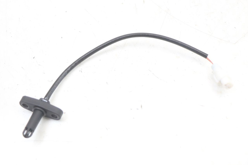 photo de CZUJNIK ROYAL ENFIELD CONTINENTAL GT 650 (2019 - 2024) - Widok główny