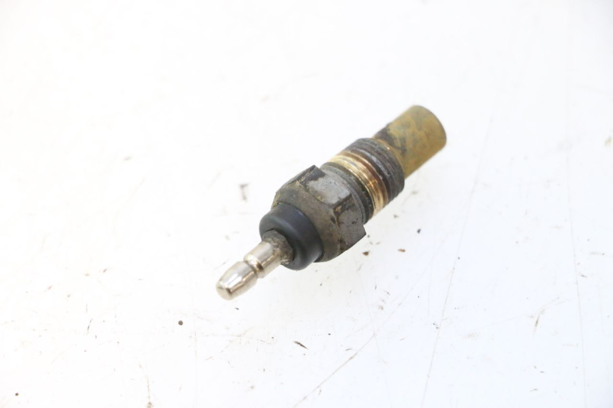 photo de CZUJNIK TEMPERATURY WODY HONDA FES PANTHEON 2T 125 (1998 - 2002) - Szczegół części