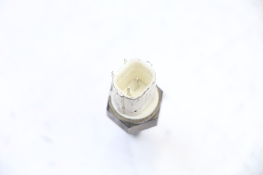 photo de CZUJNIK TEMPERATURY WODY KYMCO XCITING 500 (2007 - 2010) - Inny kąt widzenia