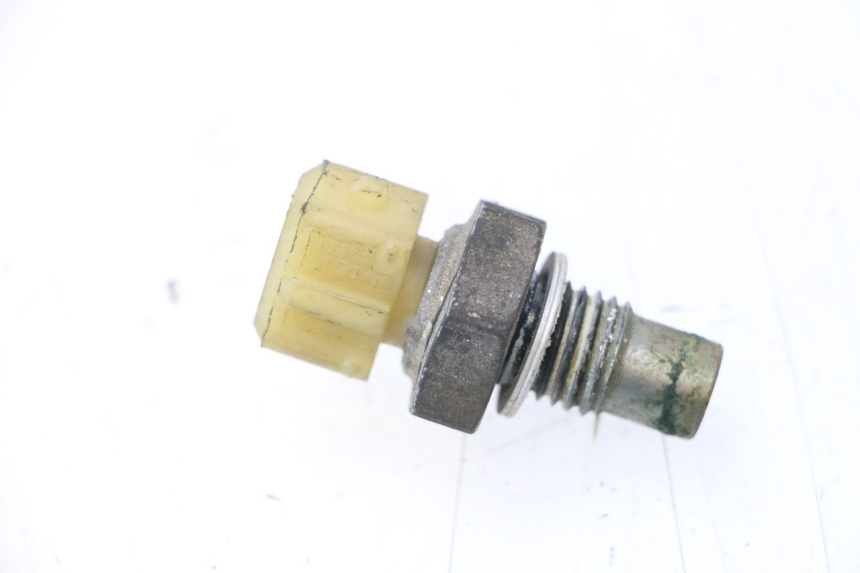 photo de CZUJNIK TEMPERATURY WODY PEUGEOT SATELIS COMPRESSOR K15 125 (2006 - 2009) - Zoom stanu zużycia