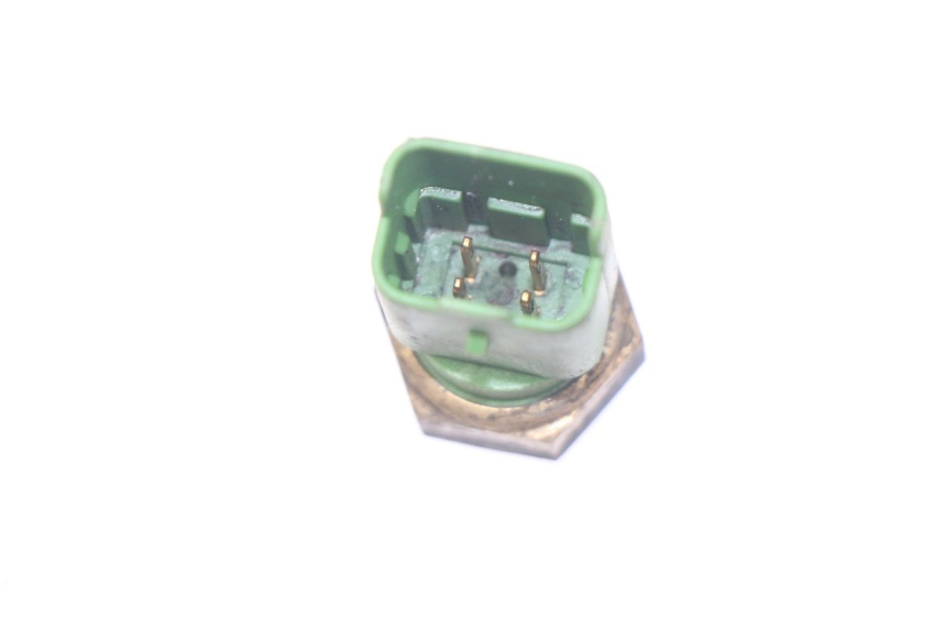 photo de CZUJNIK TEMPERATURY WODY PEUGEOT SATELIS 300 (2012 - 2015) - Szczegół części