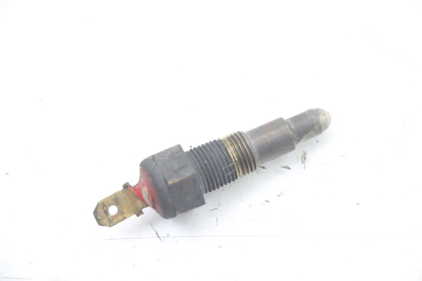 photo de CZUJNIK TEMPERATURY WODY HONDA VT C2 SHADOW 750 (1997 - 2001) - Szczegół części