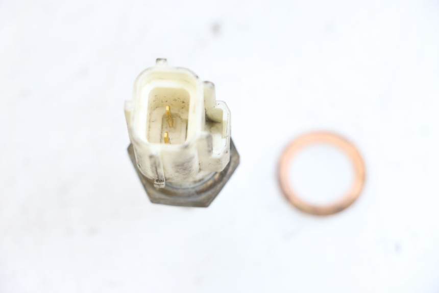 photo de CZUJNIK TEMPERATURY WODY YAMAHA X-MAX XMAX 125 (2010 - 2013) - Szczegół części