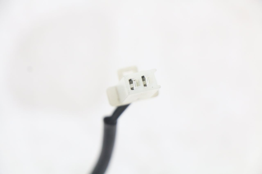 photo de CZUJNIK TEMPERATURY ZEWNĘTRZNEJ PIAGGIO MP3 HPE 350 (2018 - 2020) - Inny kąt widzenia