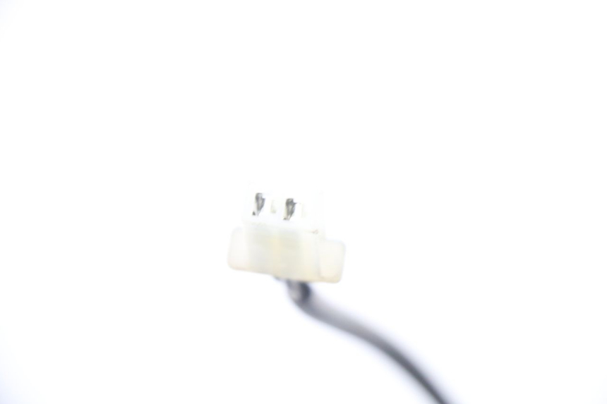 photo de CZUJNIK TEMPERATURY ZEWNĘTRZNEJ PIAGGIO MP3 500 (2014 - 2017) - Zbliżenie techniczne