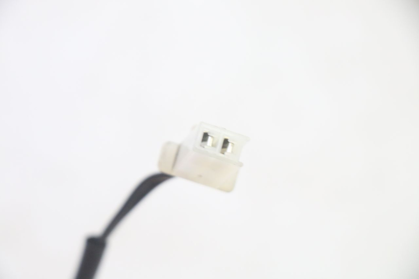 photo de CZUJNIK TEMPERATURY ZEWNĘTRZNEJ PIAGGIO MP3 500 (2016 - 2018) - Inny kąt widzenia