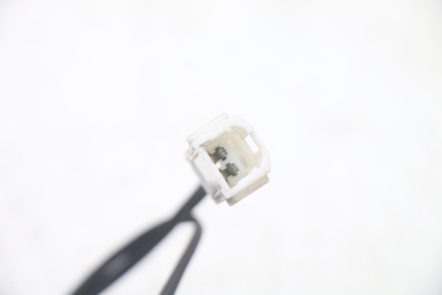 photo de CZUJNIK TEMPERATURY ZEWNĘTRZNEJ PEUGEOT SATELIS COMPRESSOR K15 125 (2006 - 2009) - Inny kąt widzenia