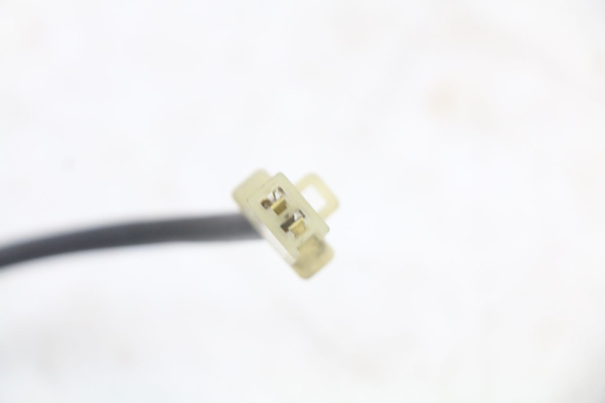 photo de CZUJNIK TEMPERATURY ZEWNĘTRZNEJ PIAGGIO BEVERLY 125 (1998 - 2005) - Zbliżenie techniczne