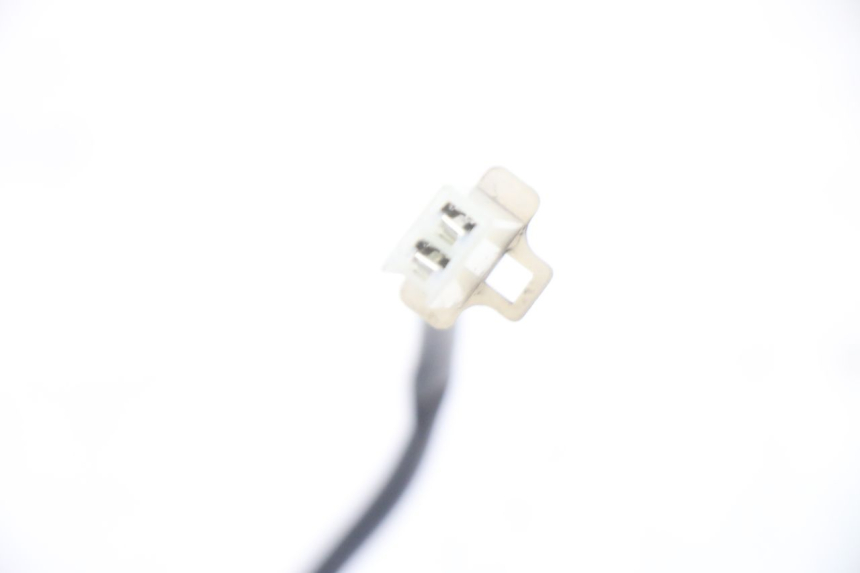 photo de CZUJNIK TEMPERATURY ZEWNĘTRZNEJ PIAGGIO XEVO - X EVO 125 (2007 - 2017) - Inny kąt widzenia