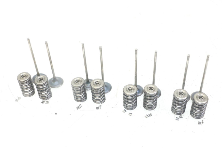 photo de ZAWÓR HONDA CB R 1000 (2018 - 2023) - Widok profilu