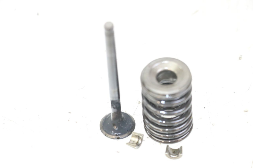 photo de ZAWÓR KYMCO AGILITY 4T 50 (2018 - 2022) - Zoom stanu zużycia