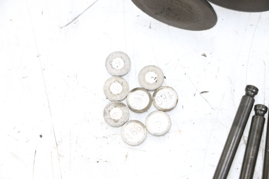 photo de ZAWÓR SUZUKI GSR 750 (2011 - 2017) - Widok ogólny