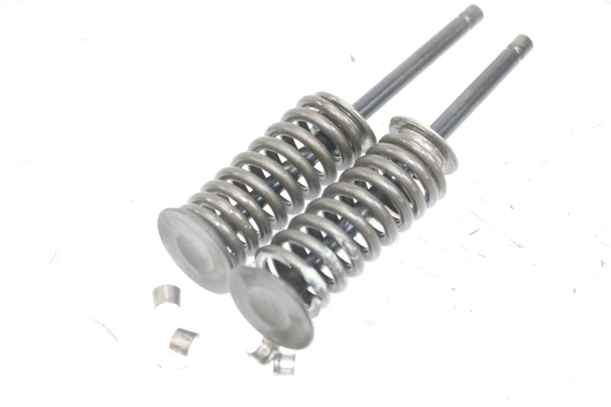 photo de ZAWÓR PIAGGIO VESPA GRANTURISMO 200 (2004 - 2005) - Stan powierzchni