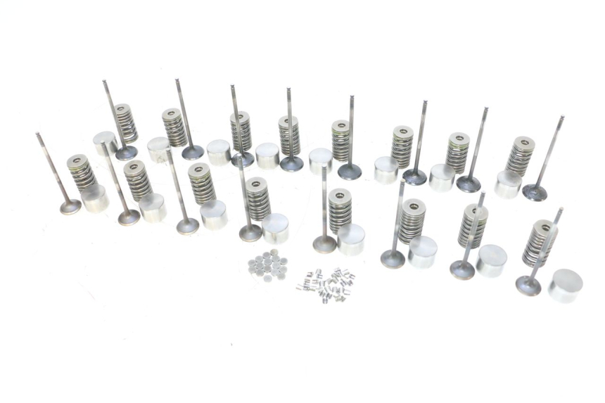 photo de ZAWÓR YAMAHA XJ6 600 (2008 - 2016) - Widok główny