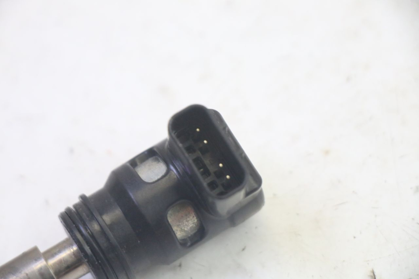 photo de ROZRUSZNIK AUTOMATYCZNY SUZUKI BURGMAN EXECUTIVE ABS 650 (2006 - 2012) - Inny kąt widzenia